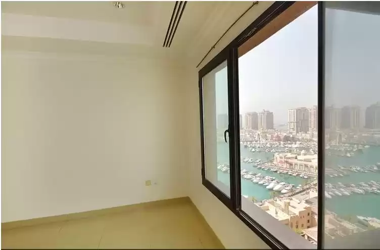 سكني عقار جاهز 1 غرفة  نصف مفروش شقة  للبيع في الدوحة #16037 - 1  صورة 